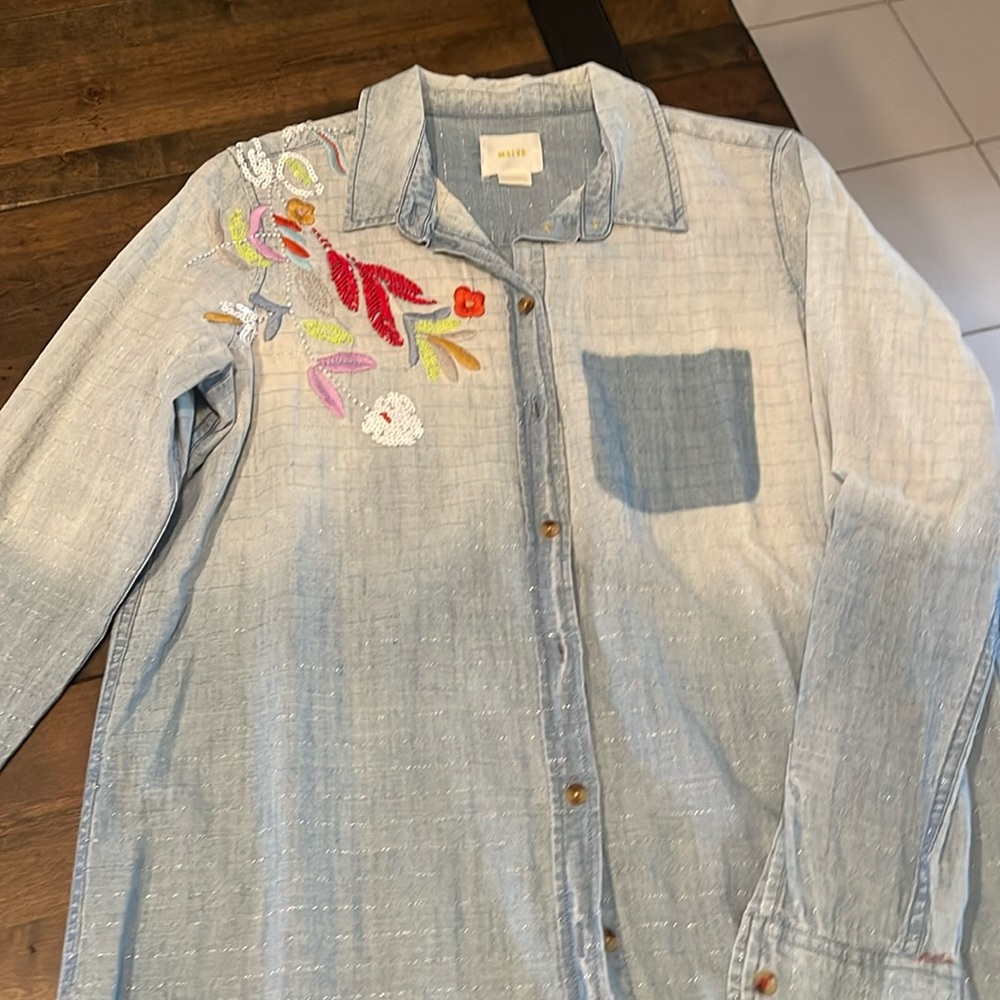 Pre-loved Maeve Ombre Denim Chambray w/Embroidery & Sequins Size XS